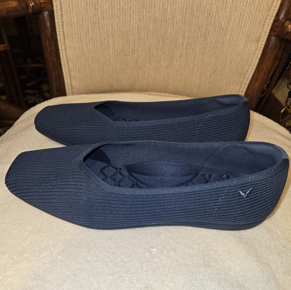 VIVAIA Women's Classic Blue Flats - Picture 10 of 14